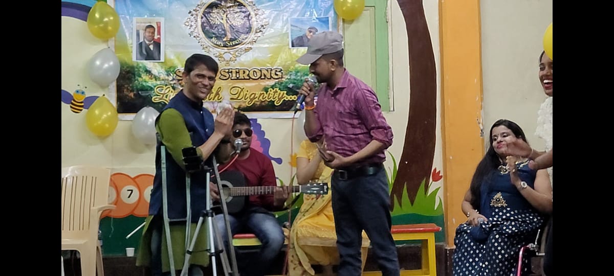 Mukesh Kumar's Birthday Celebration, Family Home, Naigaon